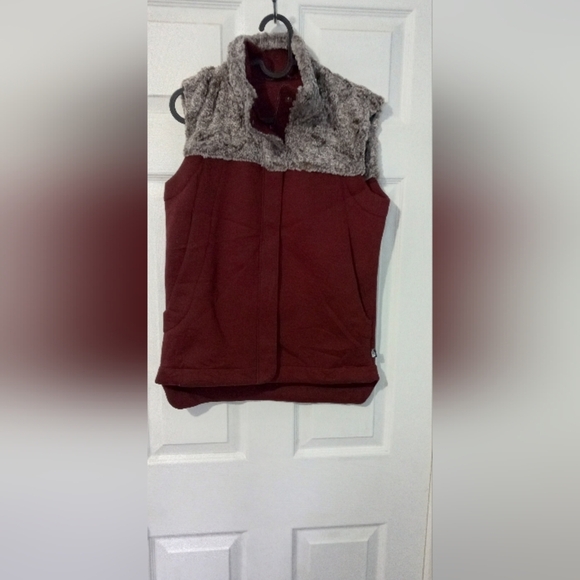 The North Face Vest. Size Small, burgundy with a Sherpa top. - Picture 1 of 4